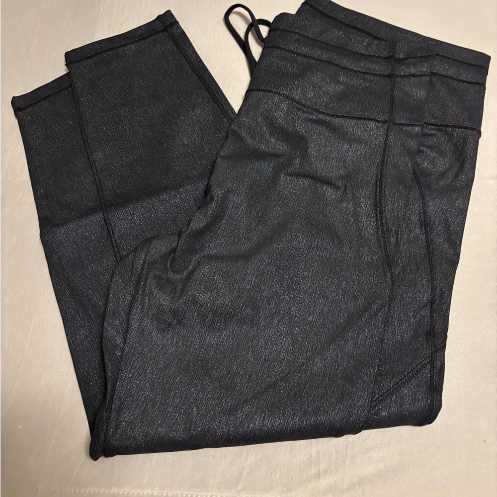 Sleek Black Women's Leggings